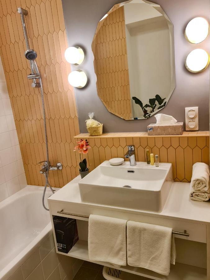 Ditlin Apartmanok Pápa Exterior foto