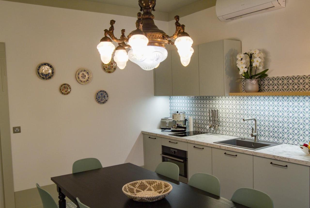 Ditlin Apartmanok Pápa Exterior foto